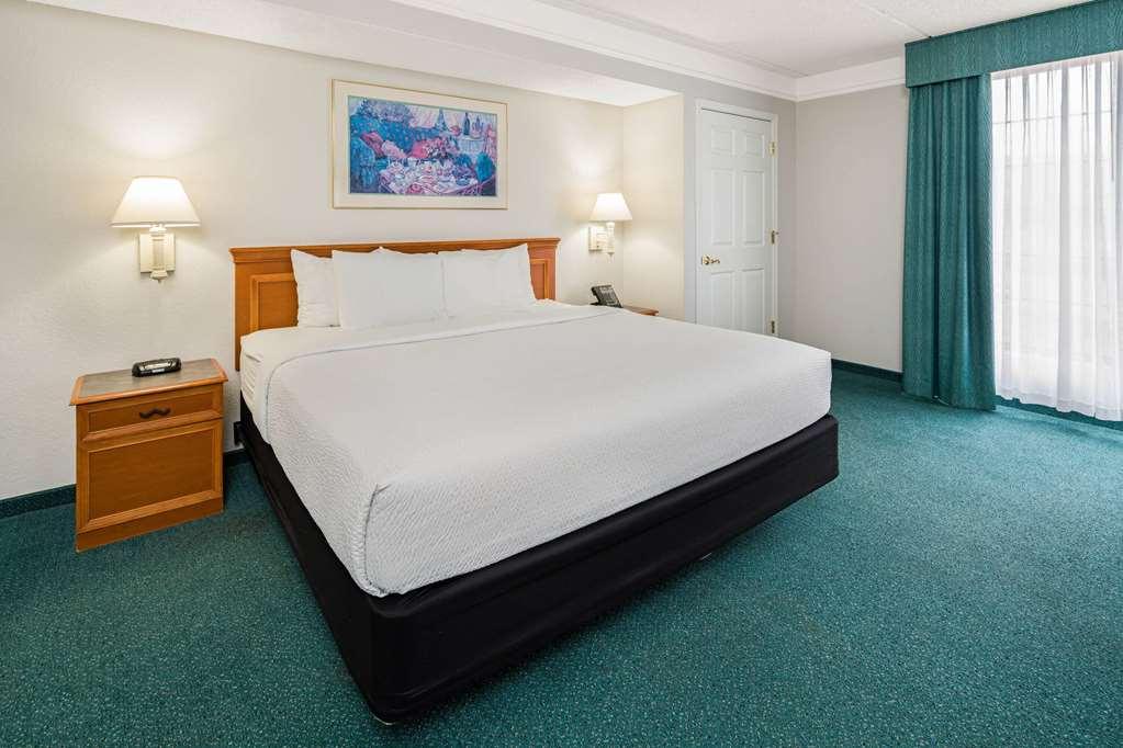 Days Inn By Wyndham San Diego Vista Zimmer foto